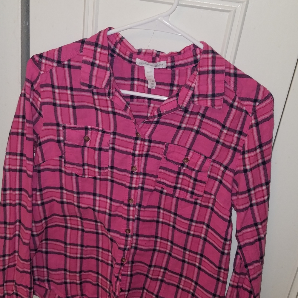 Large long sleeve pink flannel